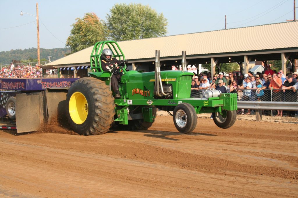 Tractor & Truck Pull Viola Horse and Colt Show